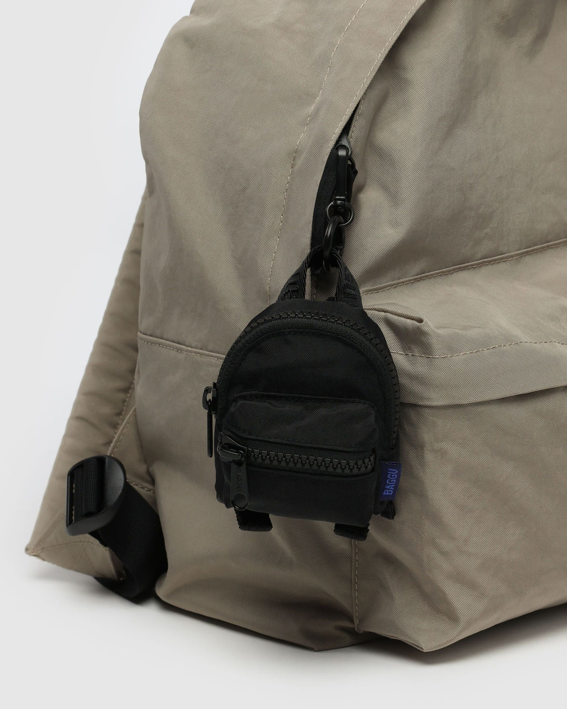 Backpack Charm - Black - Fresh Charm